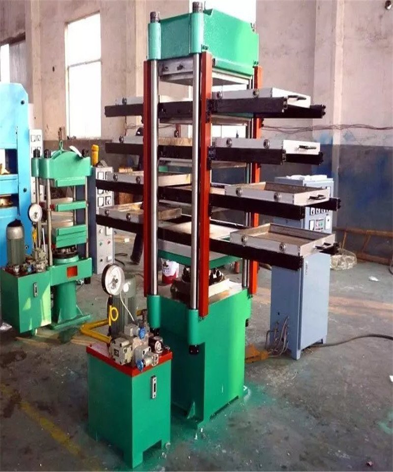 Rubber Flooring-Tiles Production Line industrial reference