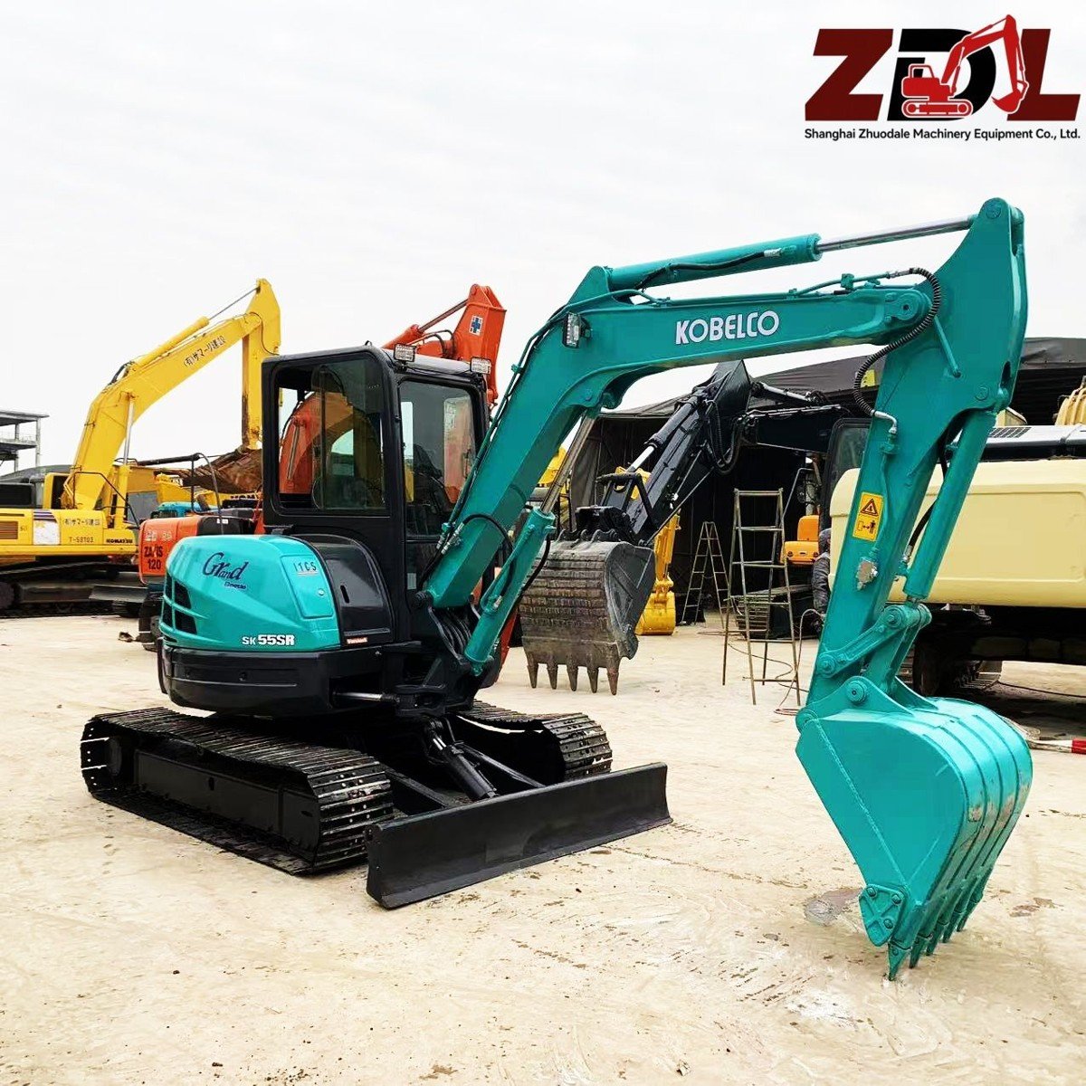 Second-Hand Mini Excavator industrial reference